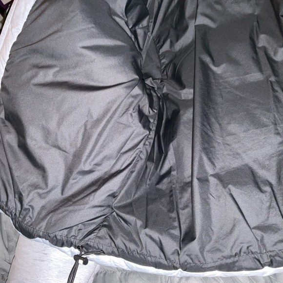 NWOT The North Face Saikuru cropped jacket in gray - Exclusive to ASOS - Picture 15 of 16